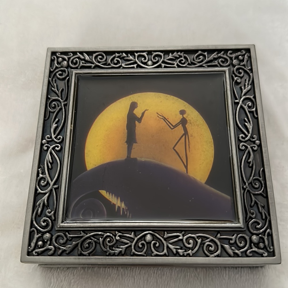 Disney Nightmare Before Christmas Jack & Sally Jewelry Box NEW